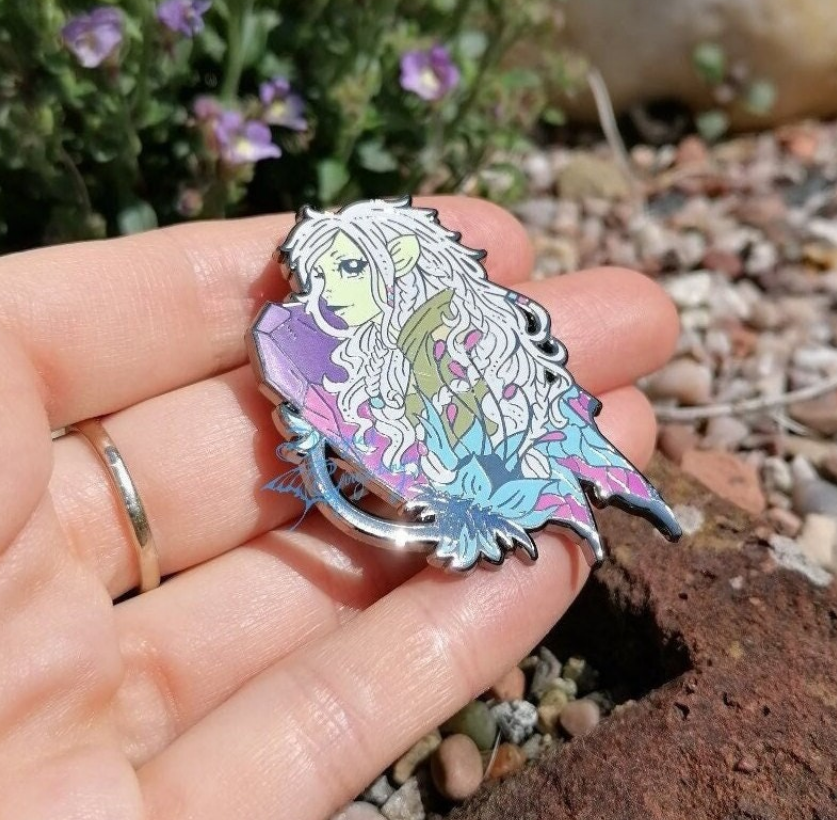 Deet Gelfing Dark Crystal Hard Enamel Pin