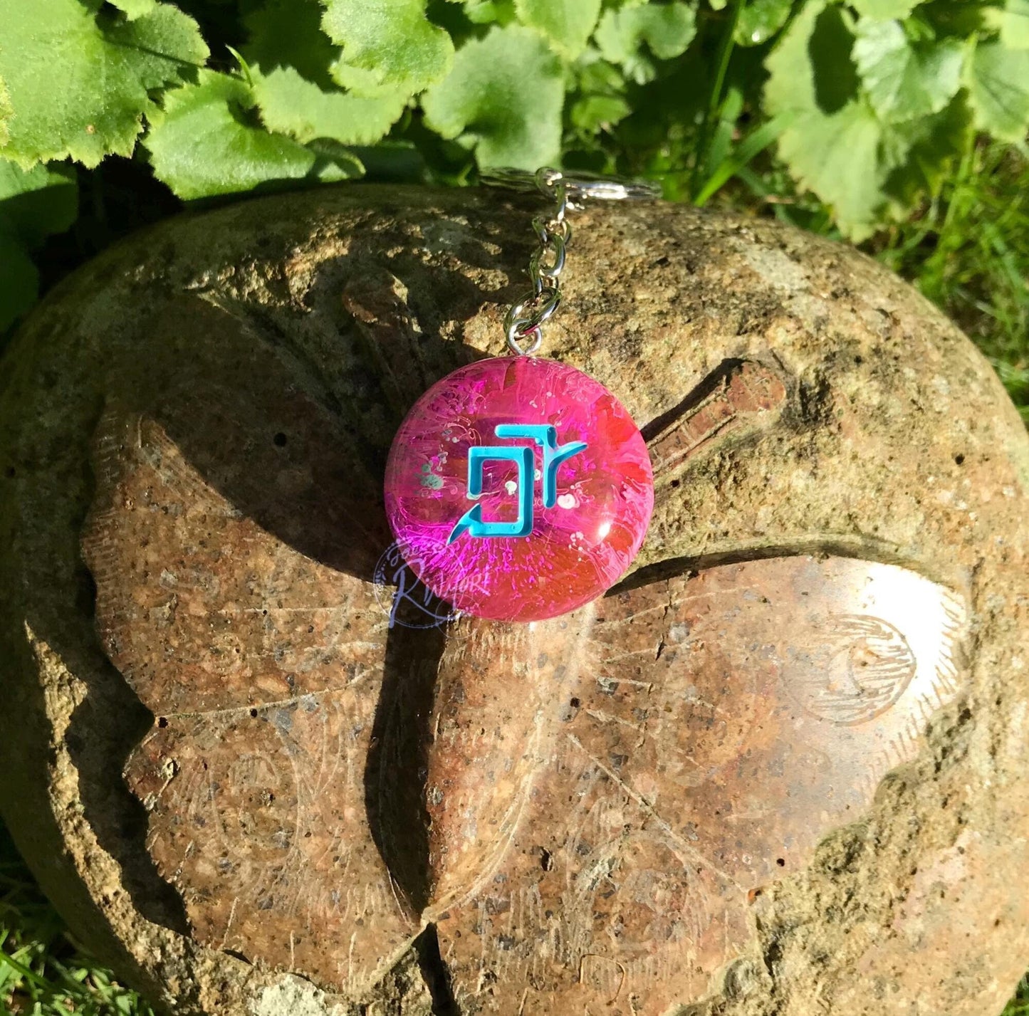 FFXIV Astrologian Healer Role Job Stone - Hot Pink