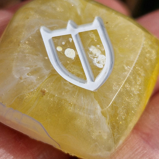 FFXIV Paladin Tank Role Job Stone - Gold