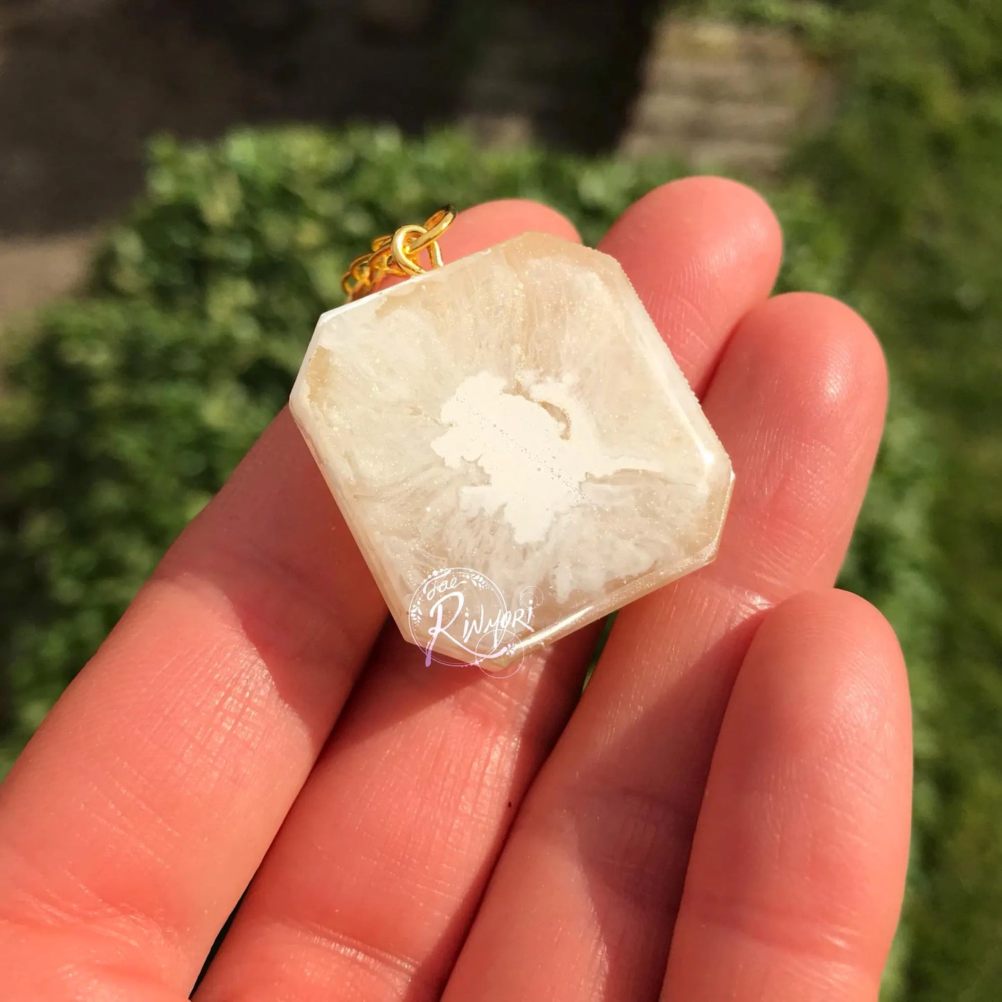 FFXIV Machinist Physical DPS Role Job Stone - Pale Gold